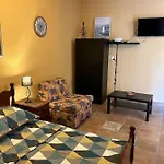 In With Air Conditioning, Wifi 5102-2 Апартаменты Сукошан