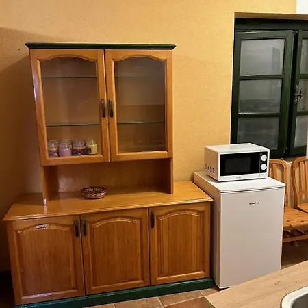 Apartment In With Air Conditioning, Wifi 5102-2 Sukosan