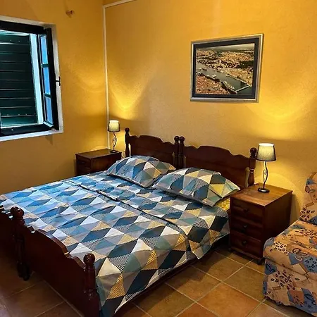 Apartment In With Air Conditioning, Wifi 5102-2 Sukosan